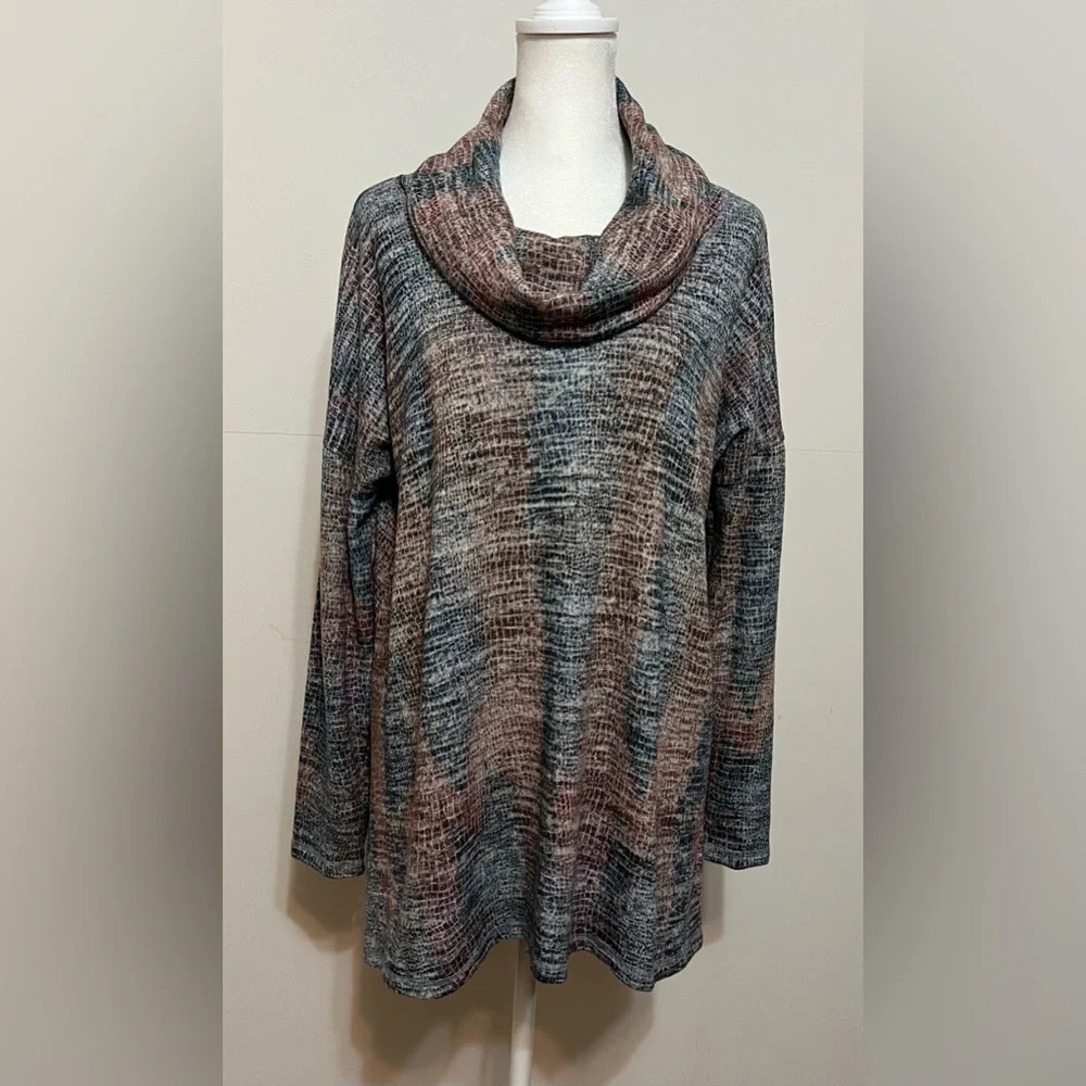Cha Cha Vente Cowl Neck High Low Sweater Top Size Medium